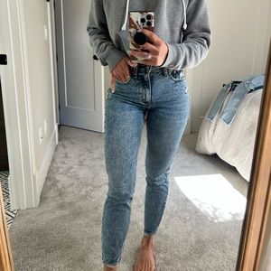 Abercrombie high rise mom jeans